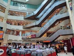 West Mall (D23), Shop House #596879501